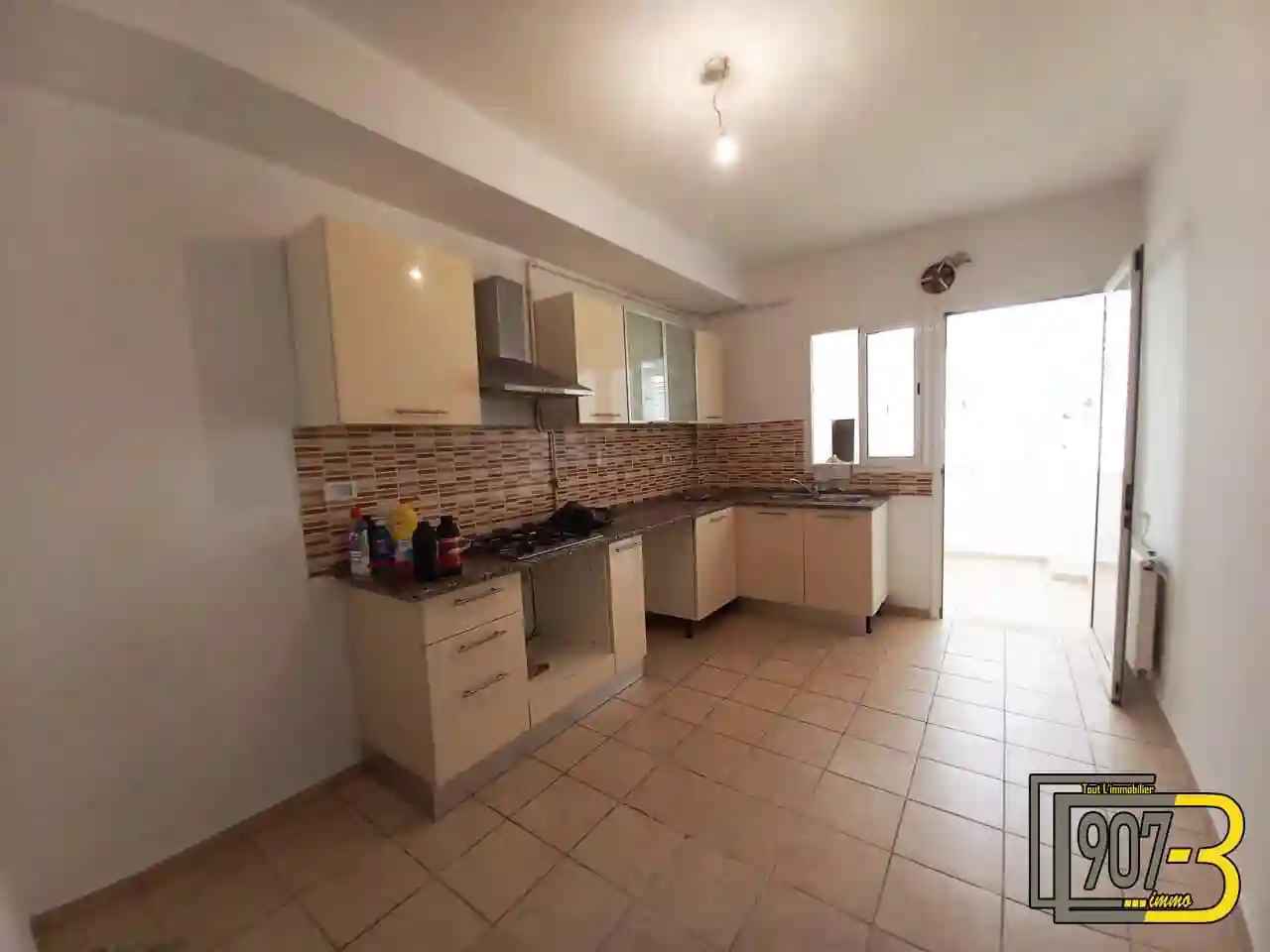 Un Appartement s3 à el Menzah 9c à El Menzah 9 - Vue 4