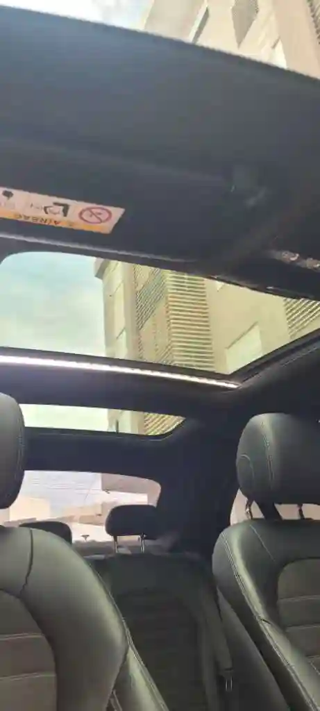 Classe c 200 Essence AMG + - Vue 8