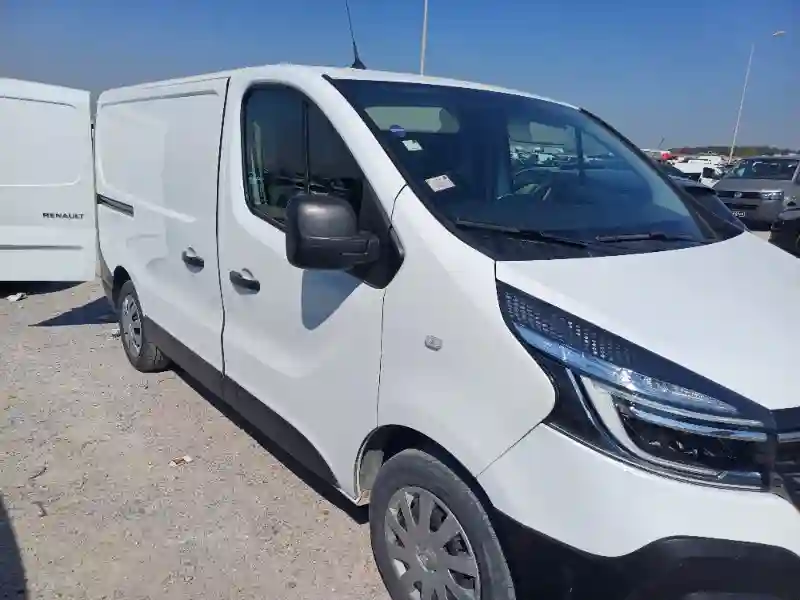 Renault Trafic4 - Vue 1