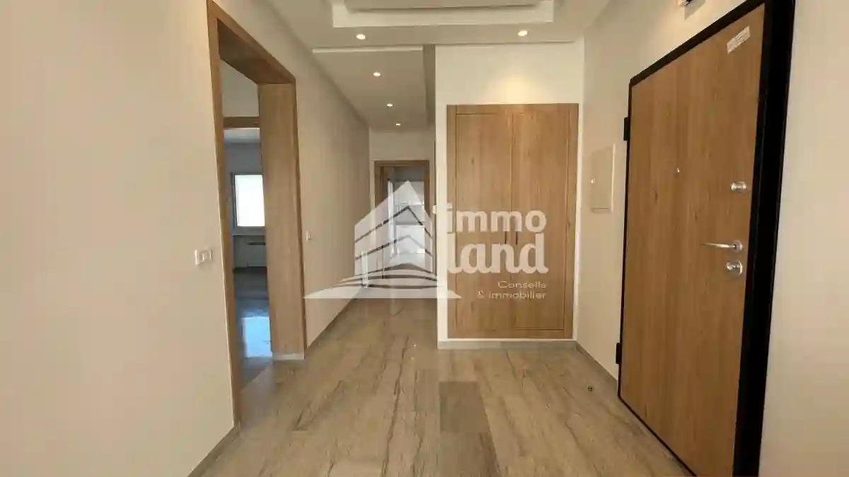 Appartement s2 Avec Terrasse à la Marsa à Cite Des Juges 2 - Vue 1