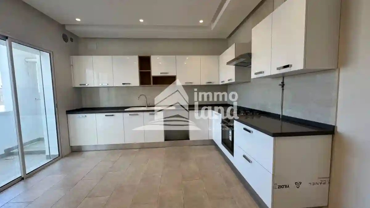 Appartement s2 Avec Terrasse à la Marsa à Cite Des Juges 2 - Vue 2