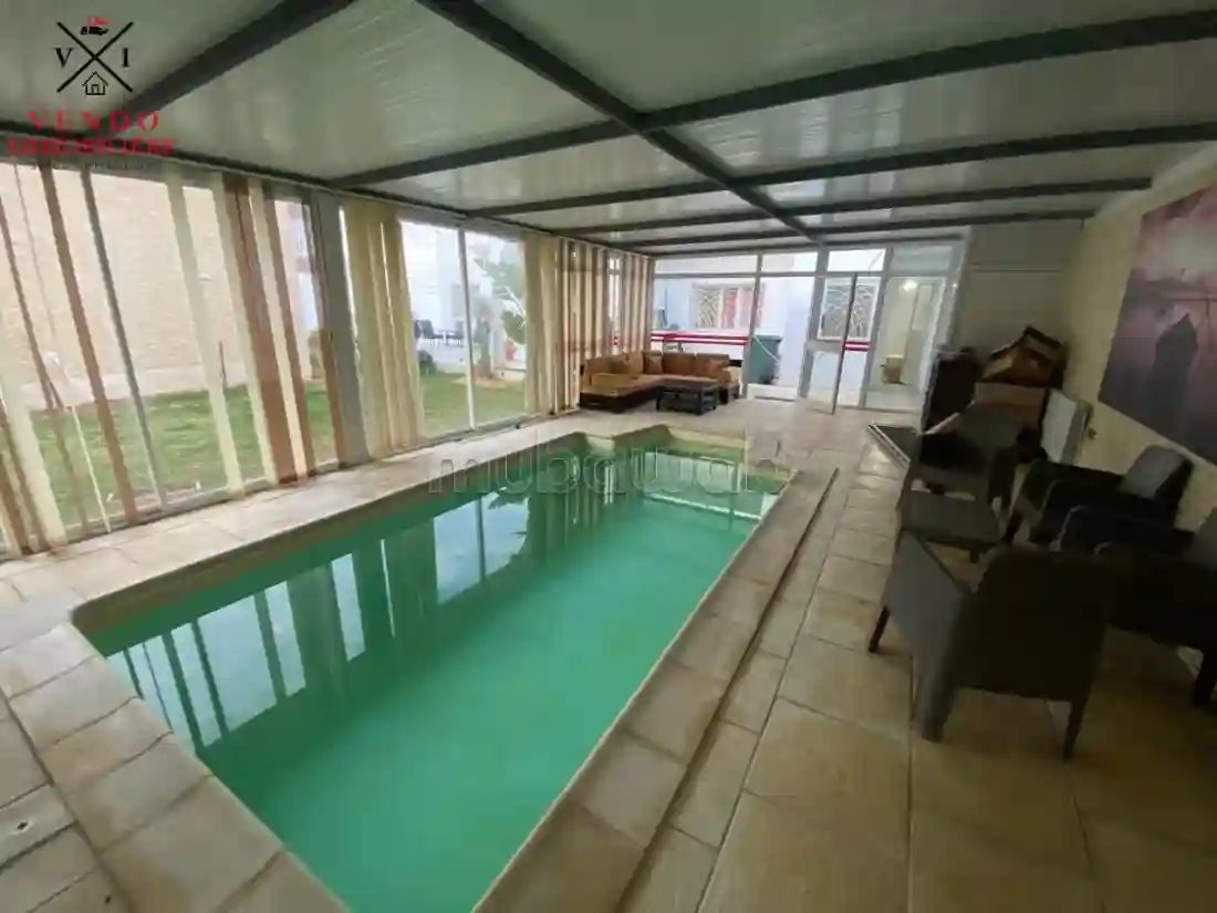 Maison de Rêve Avec Piscine Couverte à Louer - Vue 3