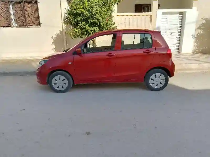 Suzuki Celerio Essence 2020 - Vue 4
