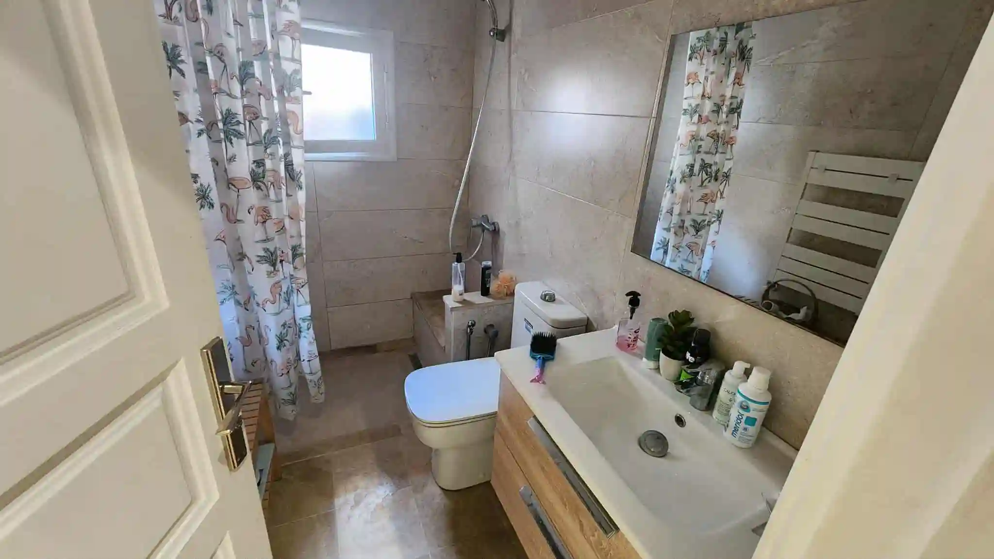 Villa Plus 3 Appartements à L'aouina à Ain Zaghouan - Vue 4