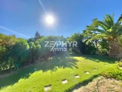 A Louer une Villa S3 Avec Piscine à Gammarth