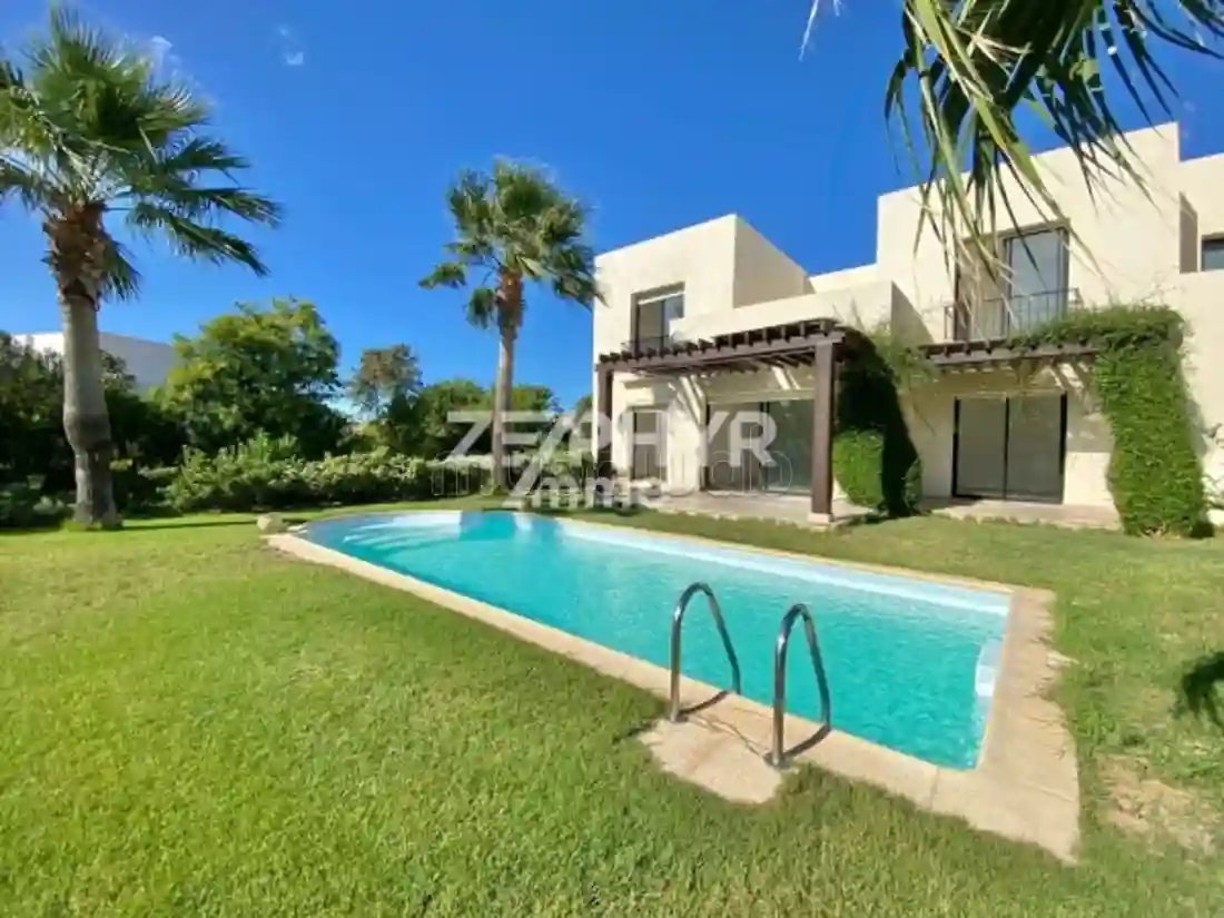 A Louer une Villa S3 Avec Piscine à Gammarth - Vue 2