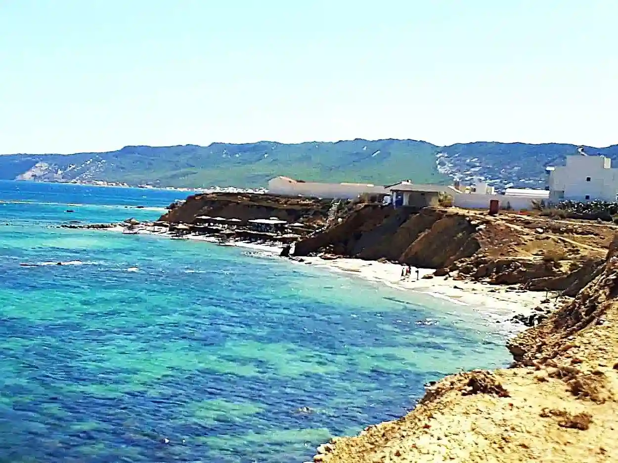 Terrain Front mer 2200 m2 Rafraf Plage ain Mestir à Rafraf Plage - Vue 3
