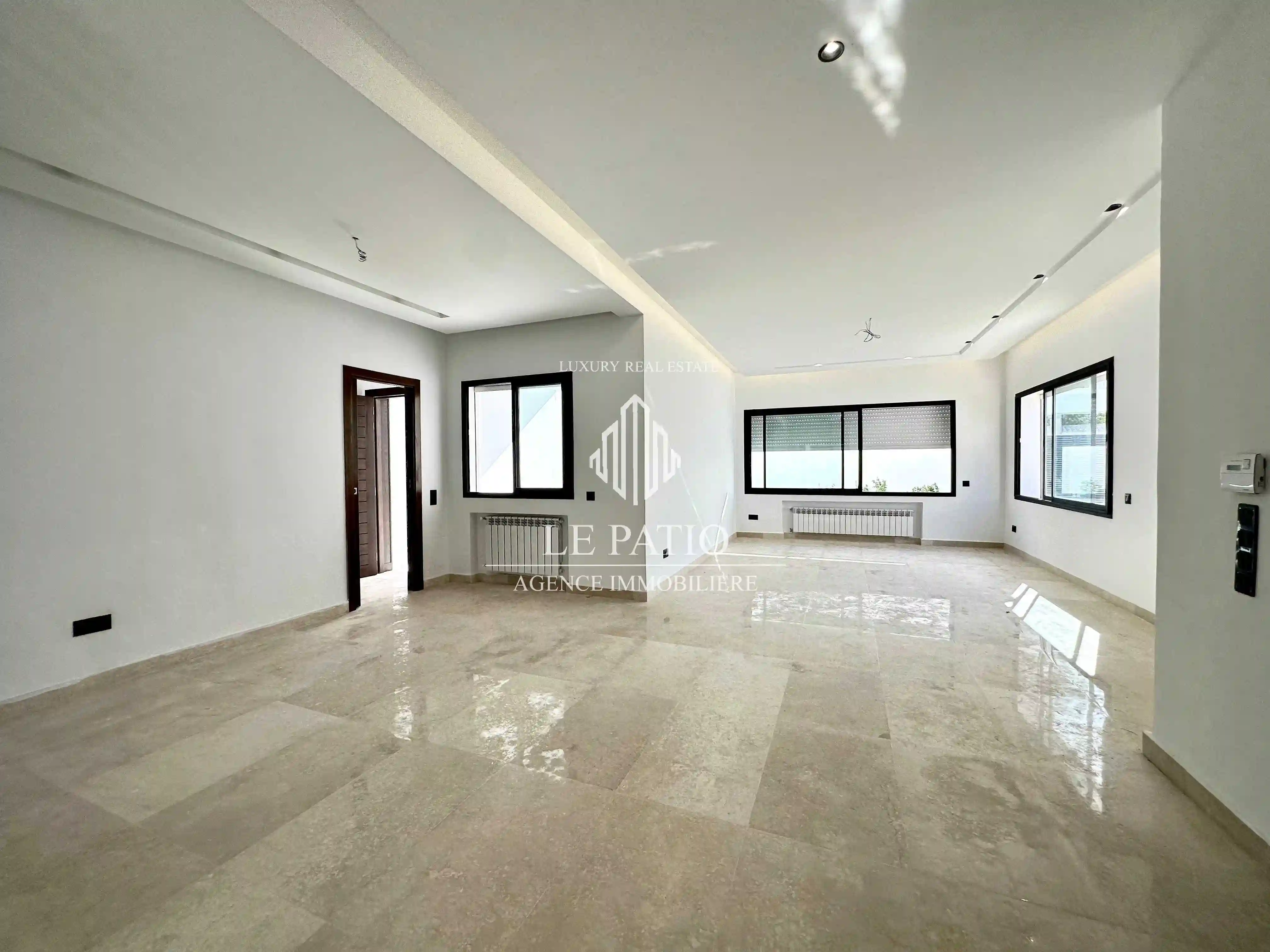 Villa s4 a la Soukra Haut Standing à La Soukra - Vue 1
