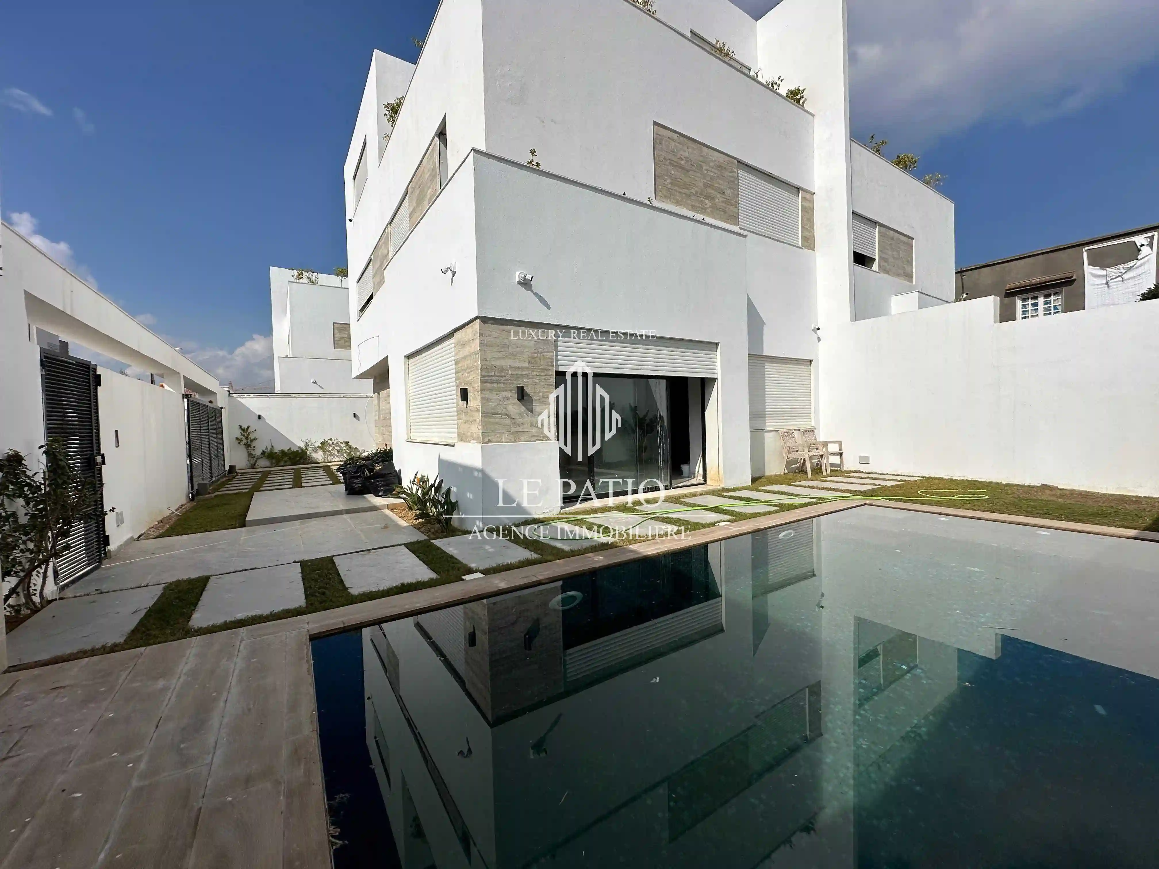 Villa s4 a la Soukra Haut Standing à La Soukra - Vue 3