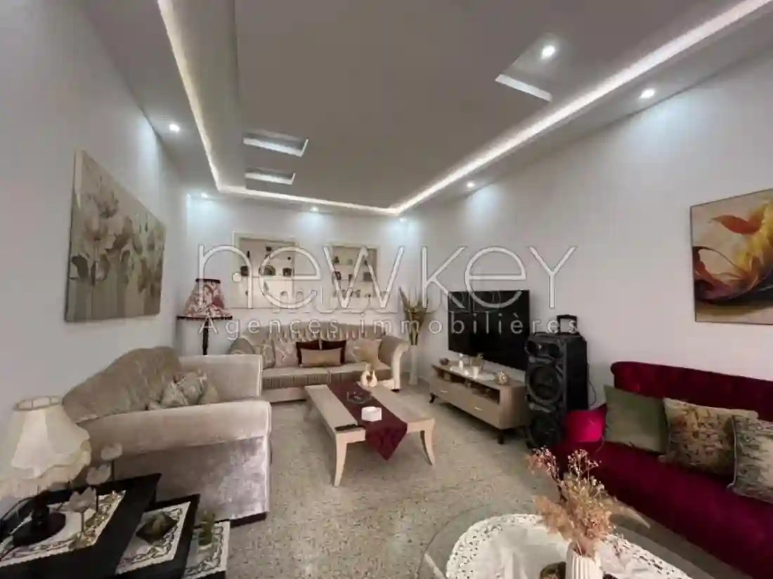 Appartement S3 à Vendre à La Marsa - Vue 2