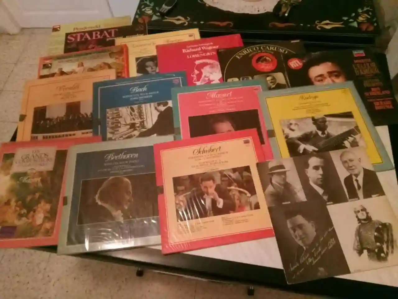 Disque Vinyle 33 Tours à La Soukra - Vue 2