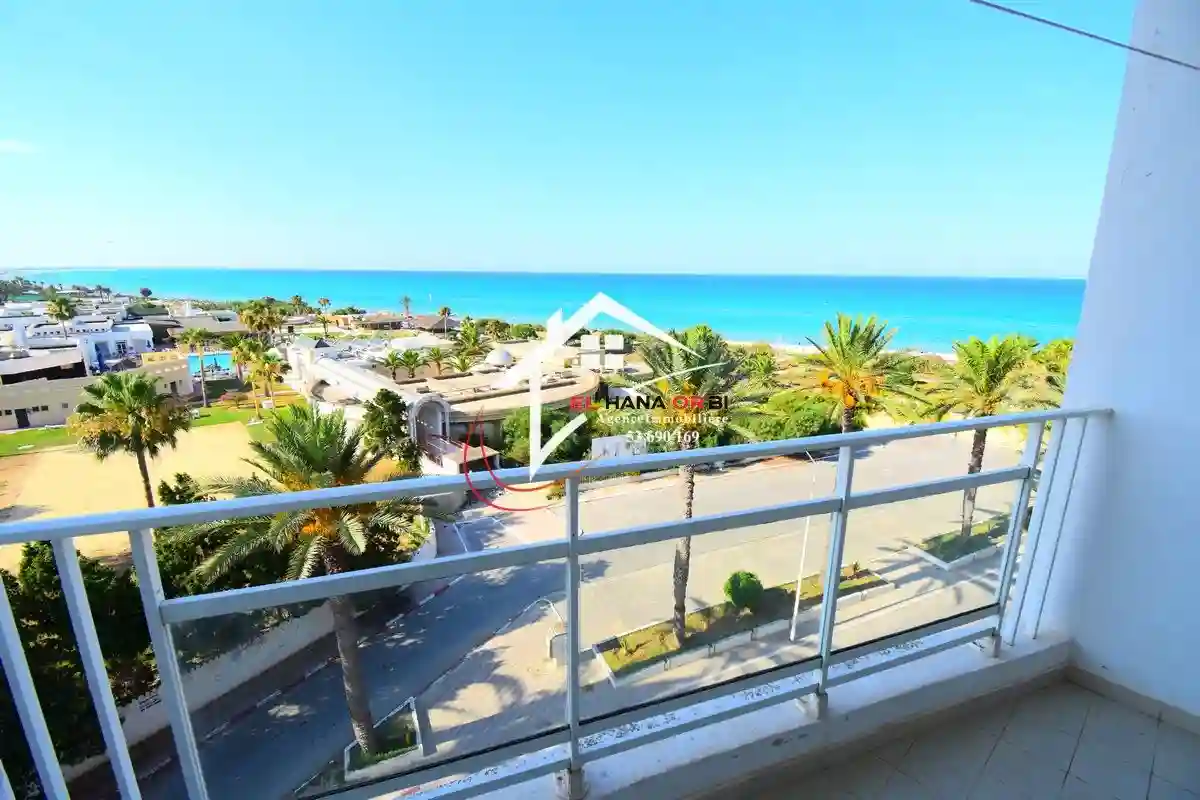 Appartement s+1 de Charme Proche de la Plage - Vue 7