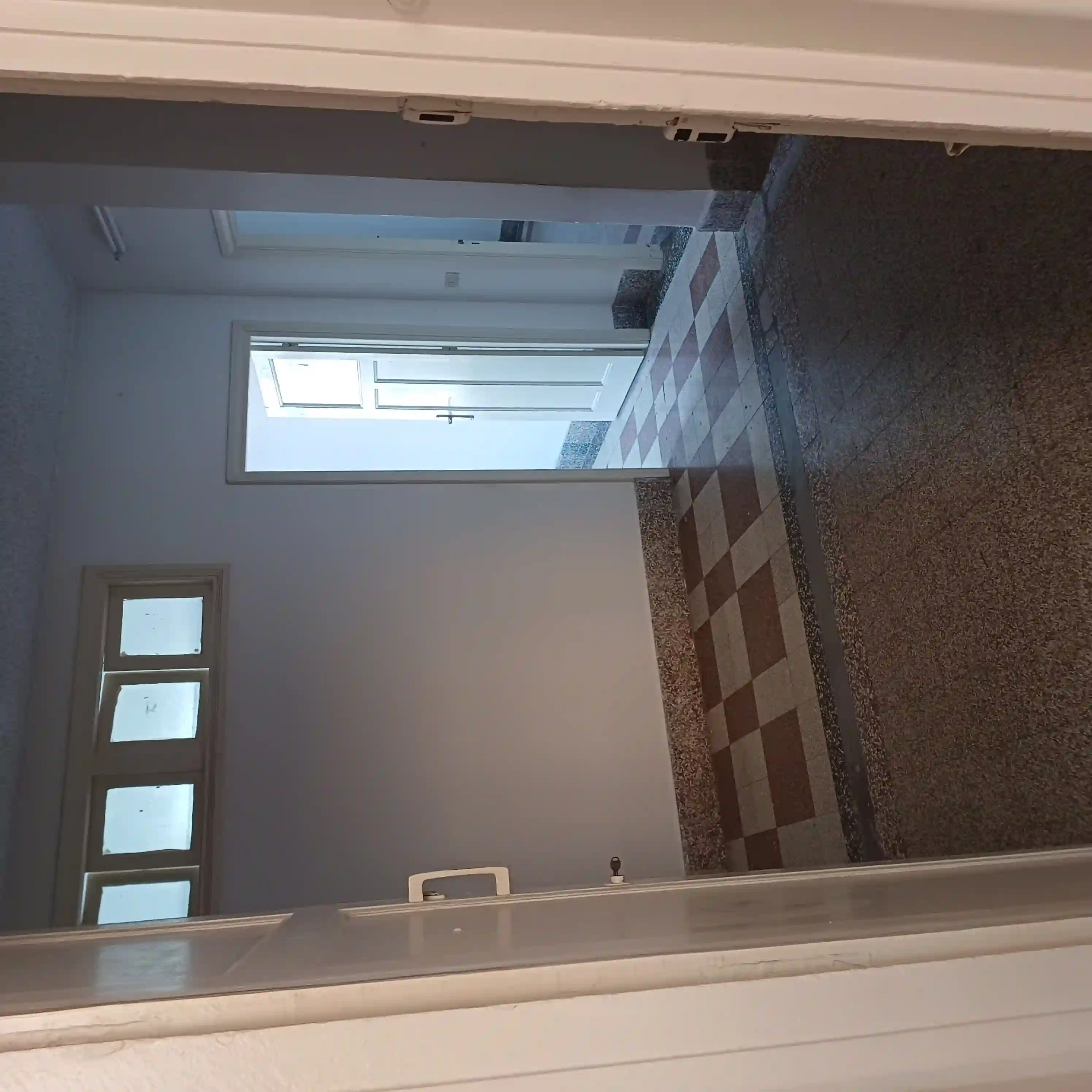Appartement sur L'avenue hb Sfax à Sfax