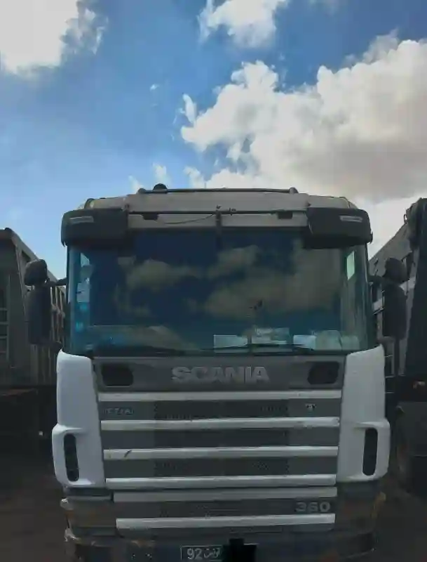 Camion Scania - Vue 3