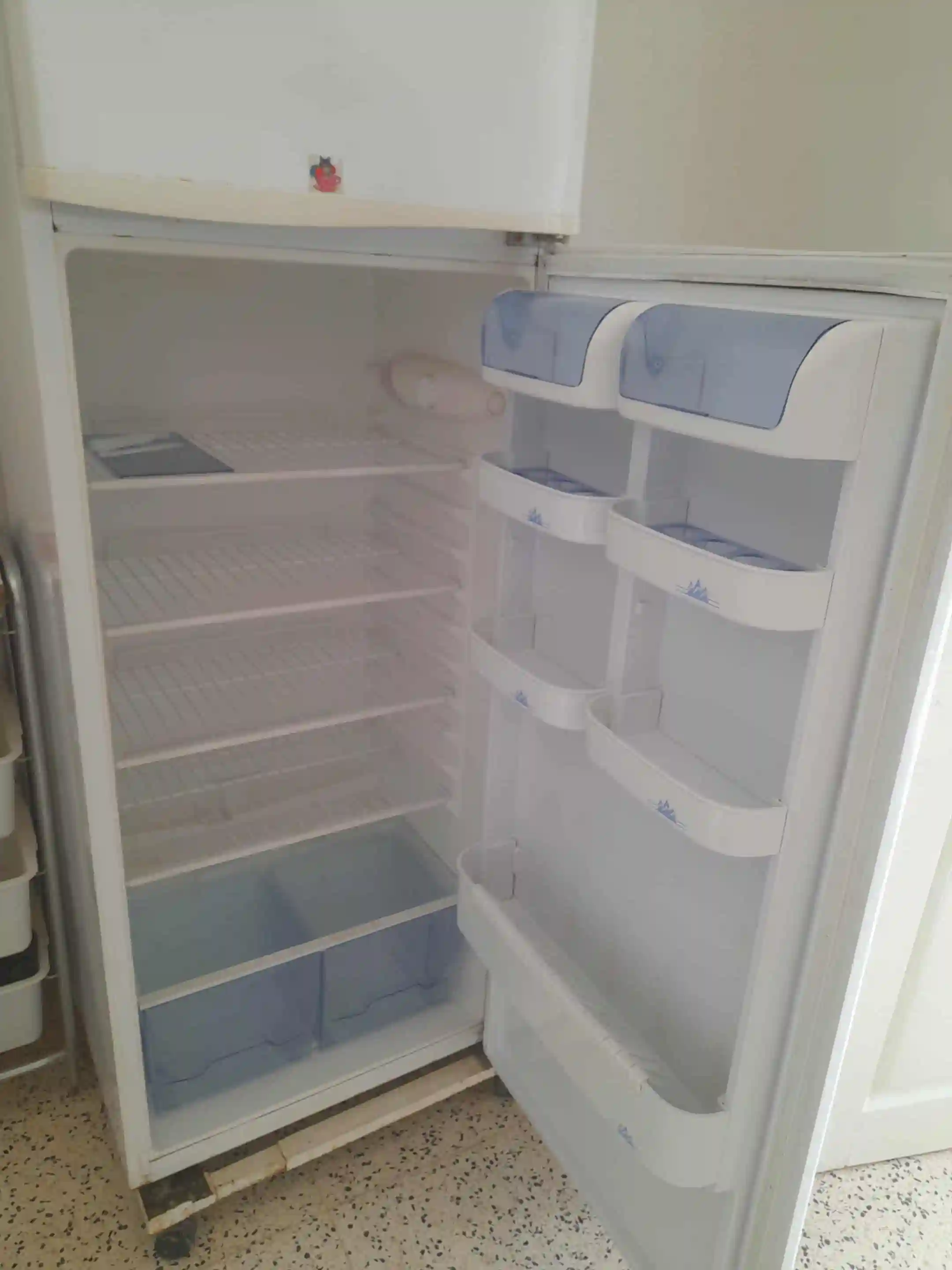 Réfrigérateur de Marque Arcelik 380l à Mahras - Vue 2