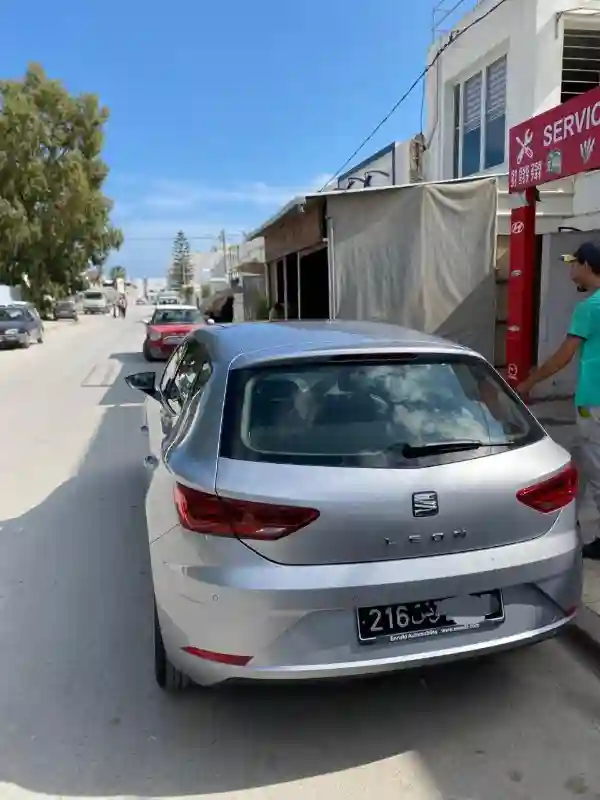 Seat Leon Essence 2020 - Vue 5