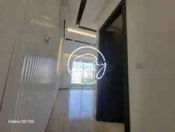 A Vendre un Appartement S1 a Chotrana la Soukra