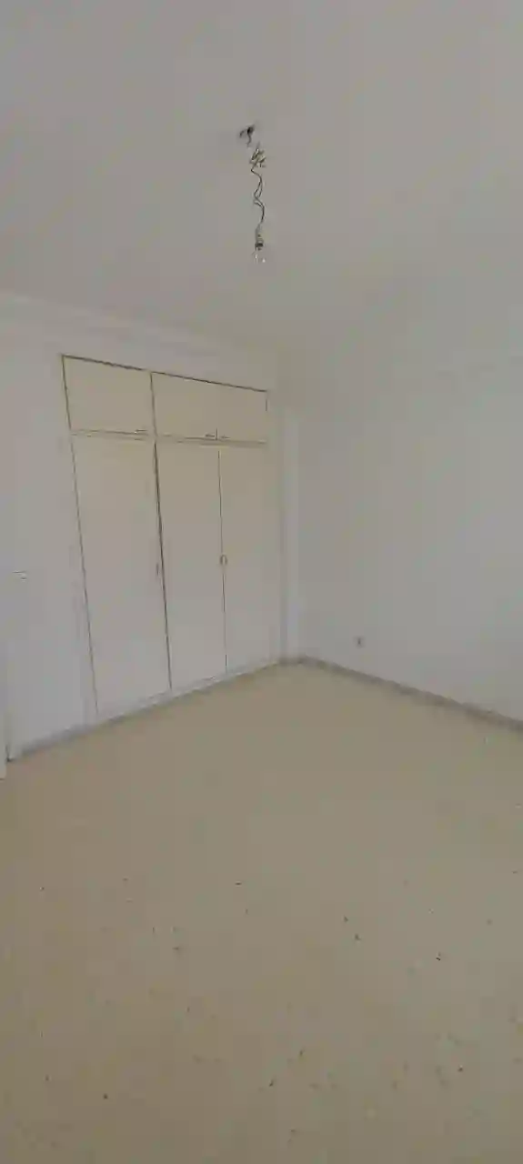 S3 à L'aouina Cité Palmeraies à El Aouina