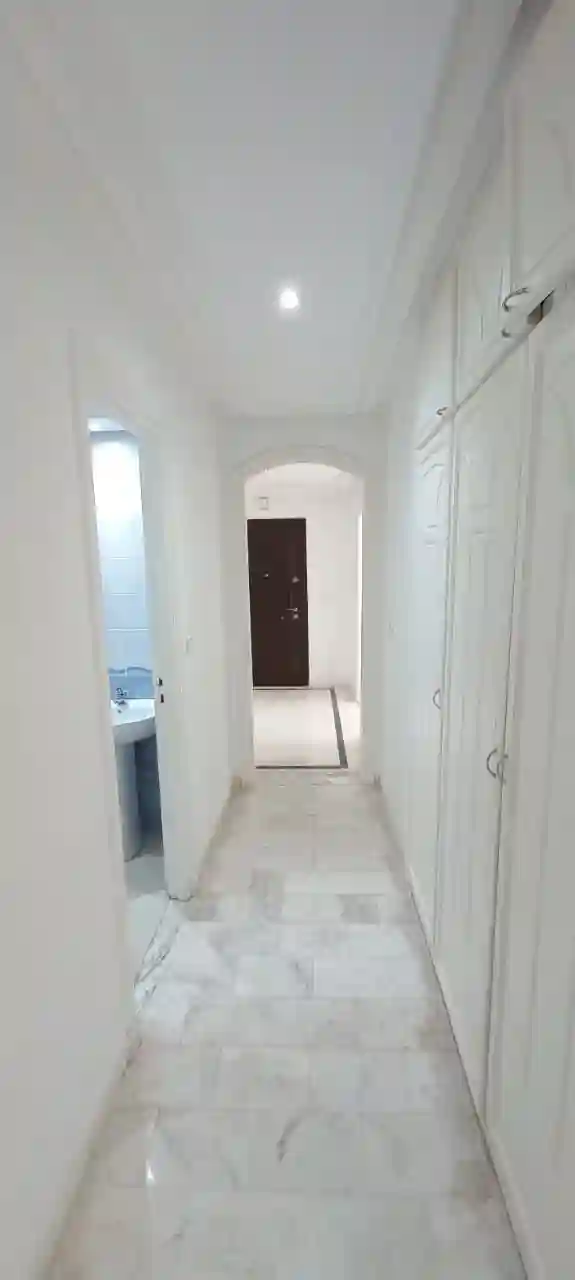 S3 à L'aouina Cité Palmeraies à El Aouina - Vue 1
