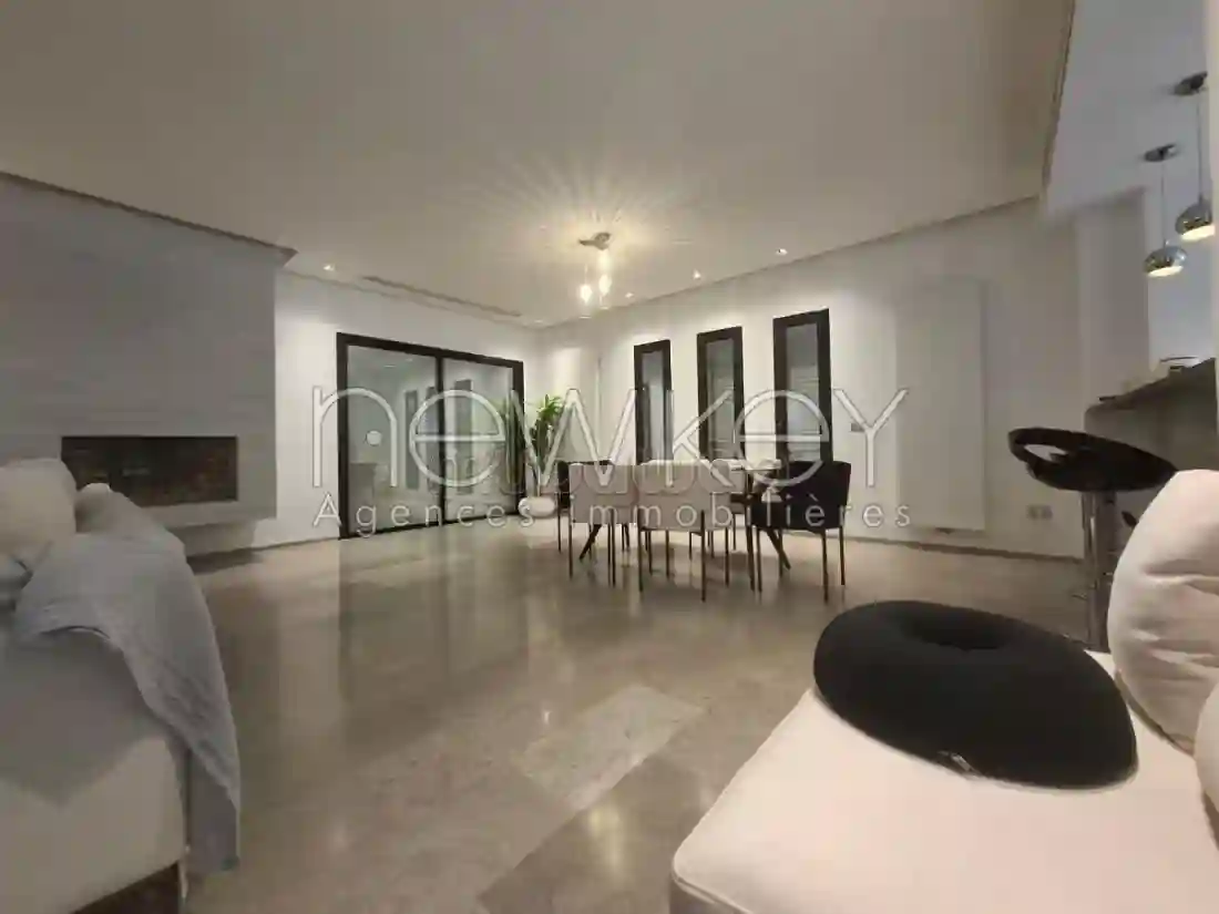 Une Belle Villa S3 Avec Piscine à La Soukra - Vue 2
