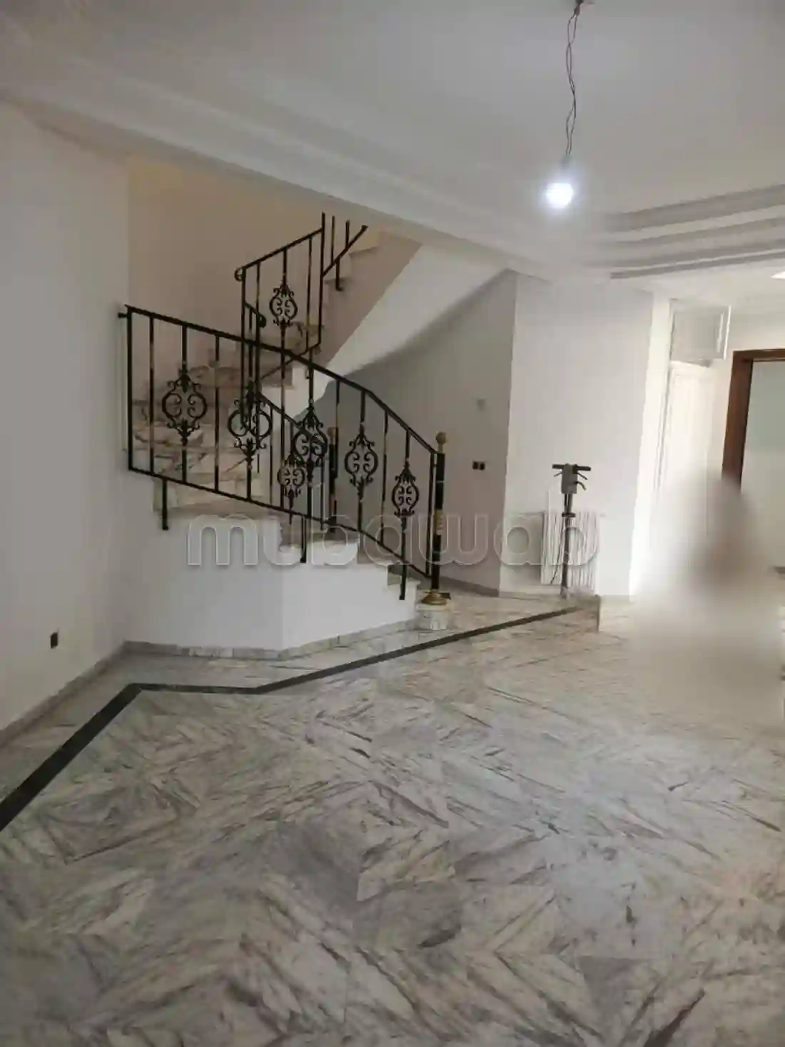 Ennasr 2 à Louer Duplex S4 Bien Situé - Vue 3