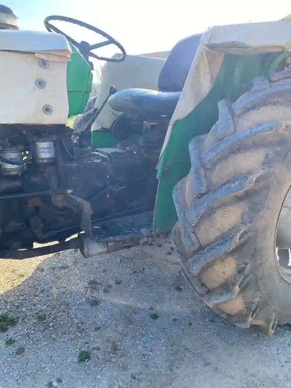 جرار جدع 240 - Vue 5