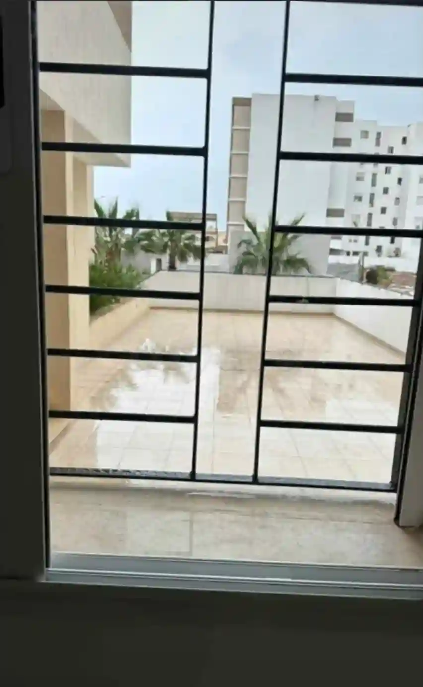 Location S2 Vide à Borj Louzir - Vue 6