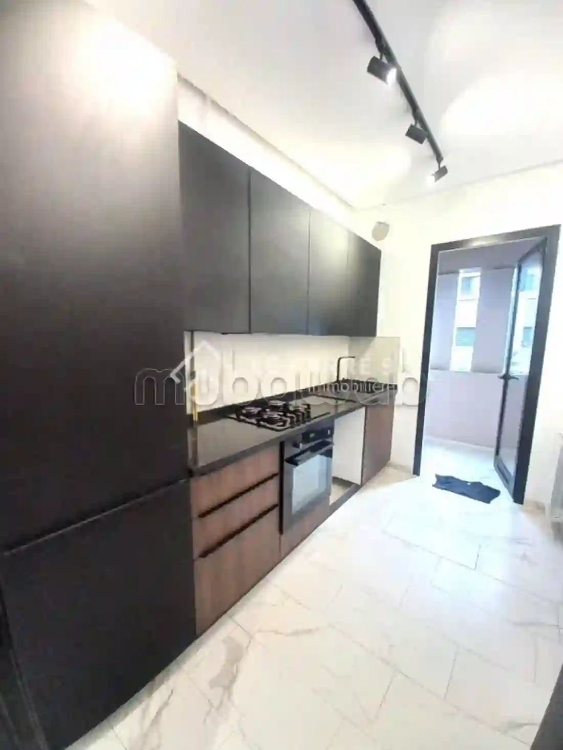 A Louer un S1 Vide aux Jardins de Carthage