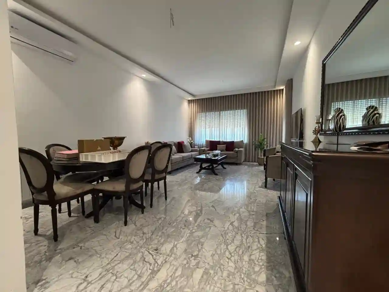 Appartement s3 à Chotrana 1 à Chotrana 1 - Vue 2