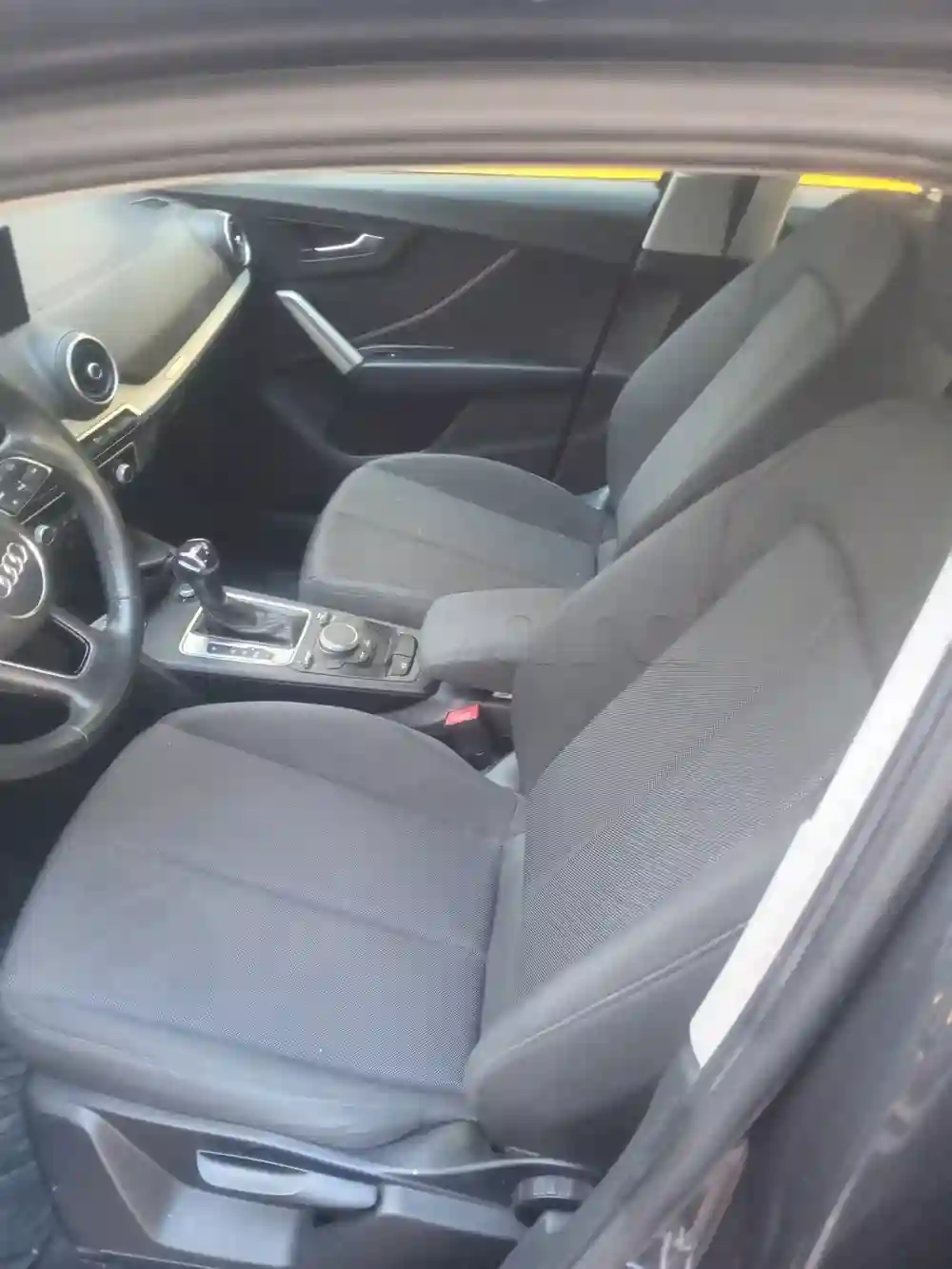 Audi Q2 35 Tfsi Année 2023 122000 TND - Vue 8