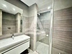 Location s2 Avec Piscine et Jardin à Gammarth