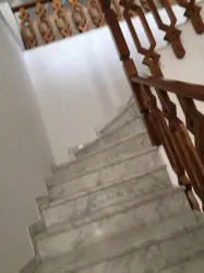 Villa 3 Niveaux à El Menzah 9