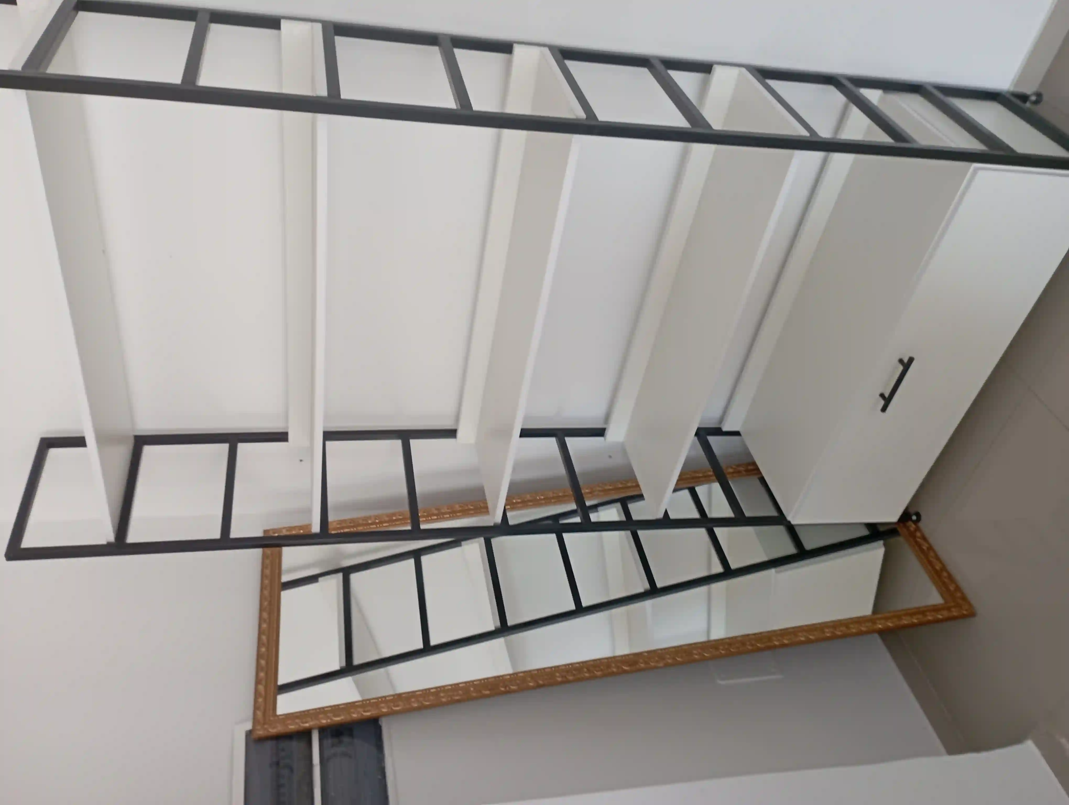 Étagères Pour Boutique à Mnihla - Vue 1