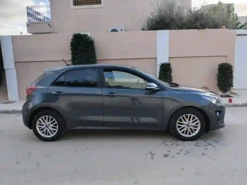 KIA RIO Prestige Première Main