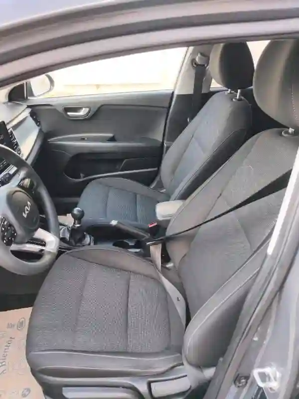 KIA RIO Prestige Première Main - Vue 4
