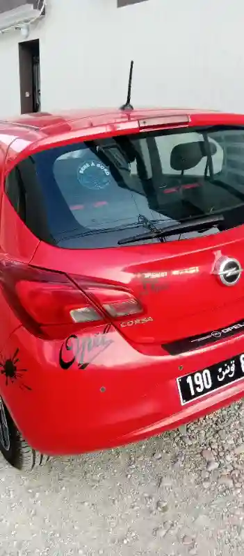 Opel Corsa Essence 2016 - Vue 8