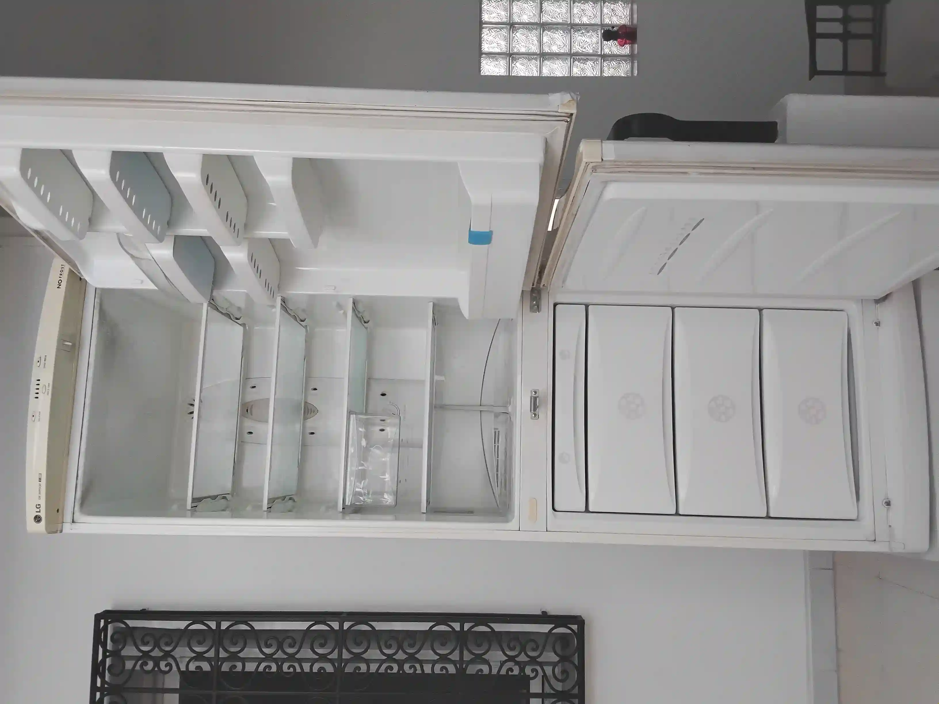 Réfrigérateur Combiné lg à Le Bardo - Vue 3