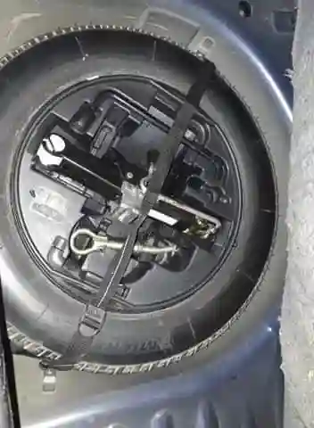 Citroen C3 Essence 2006 - Vue 3