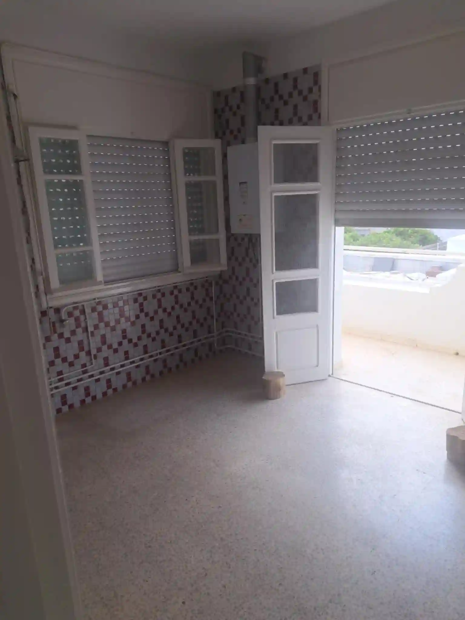 Villa à Nouvelle Ariana de Surface 423 m2 tfi à Nouvelle Ariana - Vue 3