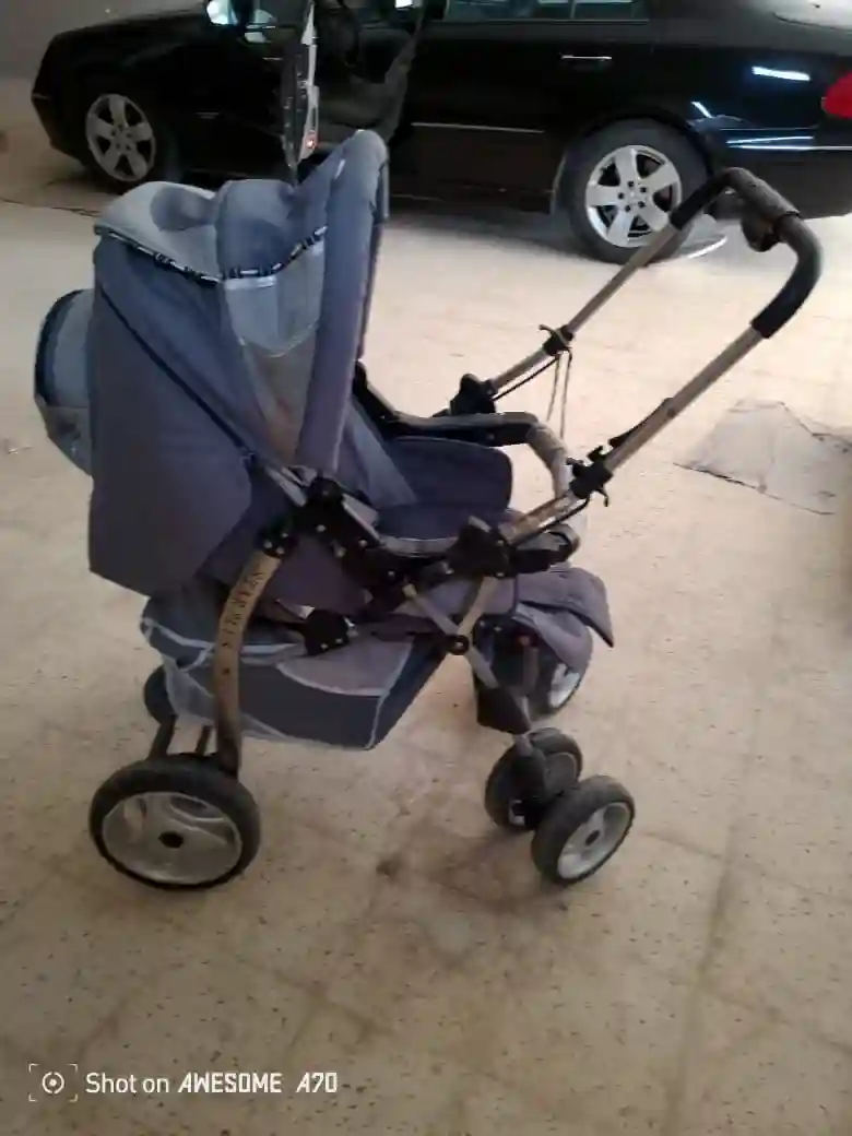 A Vendre Poussette en bon État - Vue 1