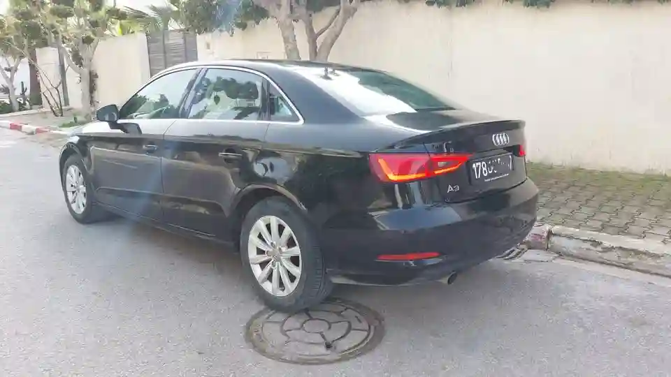 Audi a3 Moteur Golf 7 2015 à La Mannouba - Vue 1