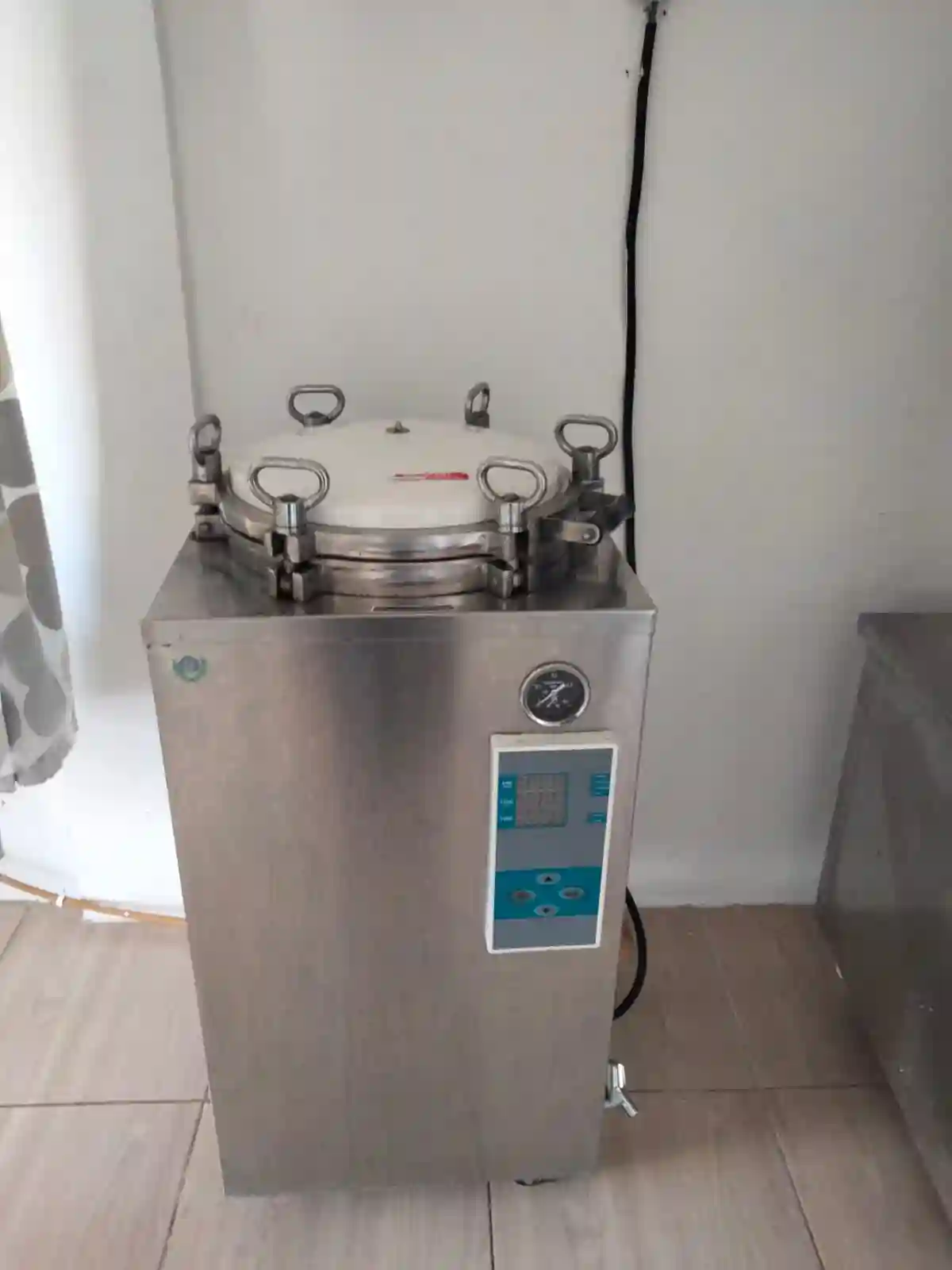 Materiel de Conserverie à Ben Arous - Vue 2