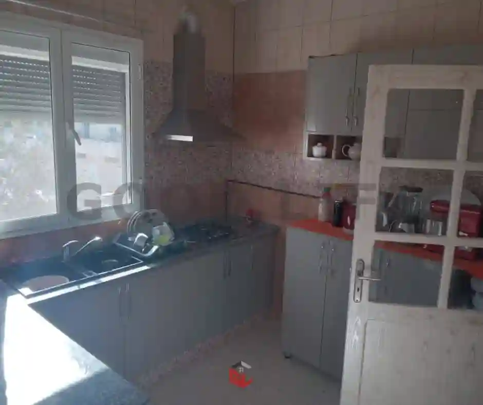 Petit Immeuble Avec 4 Apparts à la Soukra à La Soukra - Vue 3