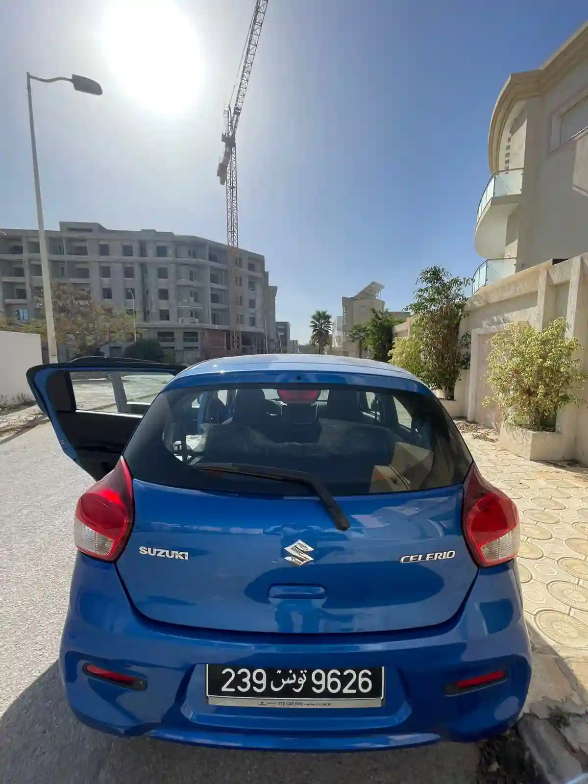 Suzuki Celerio Octobre 2023 à Jardins de Carthage - Vue 3