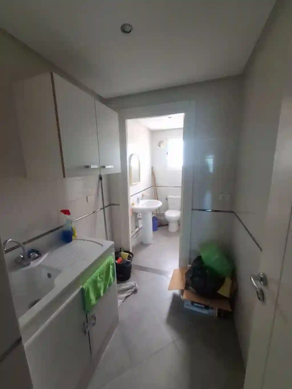 Bureau Meublé 5 Pièces 200 m² au 1er Étage à la Zone Industrielle - Vue 9