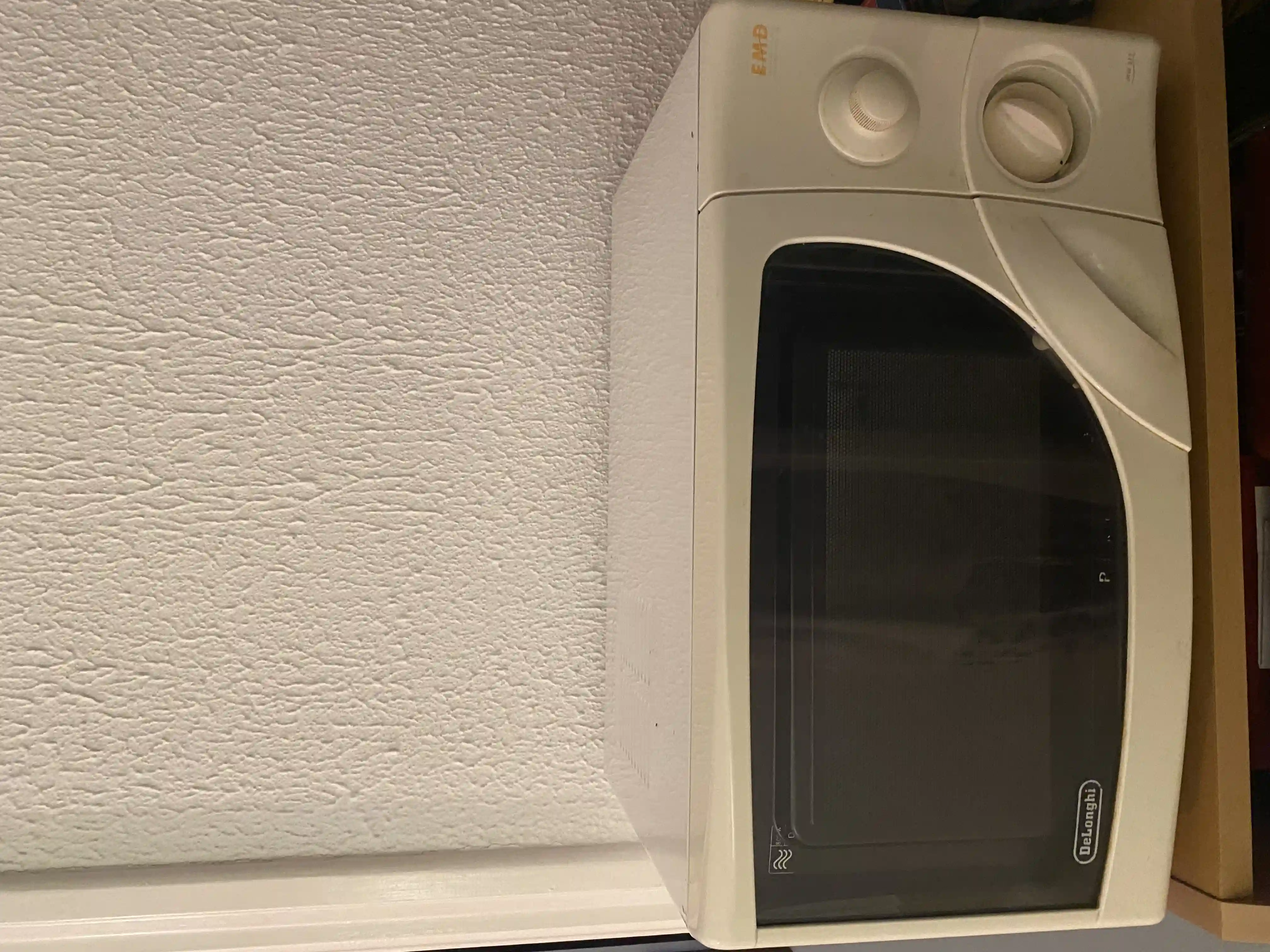 Deux Micro Onde Occasion à Raoued - Vue 3