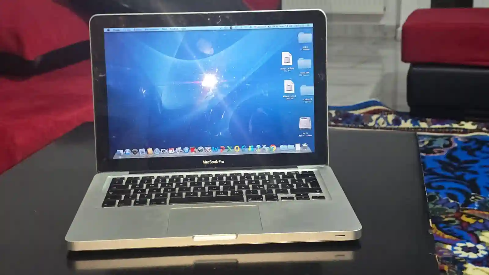 Macbook pro i5 8go ssd 320go Parfait État à Kairouan Nord - Vue 1