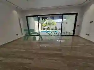 Un Triplex en s3 Avec Piscine la Ref275a à Chotrana 1 - Vue 2