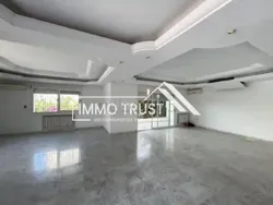 Villa S3 Avec Chambre de Service à La Marsa