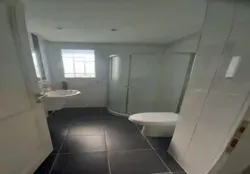 AV S1 Titré la Soukra 215 MD